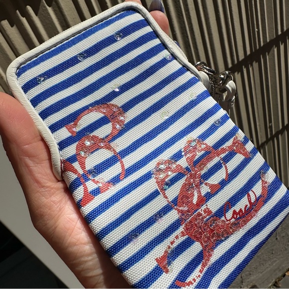 NWOT Coach Nylon Nautical Stripe Wristlet - Picture 3 of 5